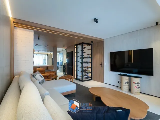 Apartamento com 130m² 2 quartos e 3 banheiros, à venda, no bairro Pinheiros em São Paulo
