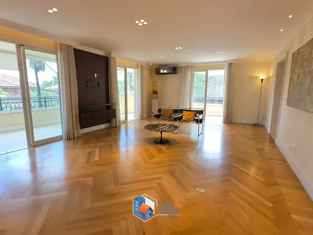 Apartamento com 292m² 4 quartos e 5 banheiros, à venda, no bairro Higienópolis em São Paulo