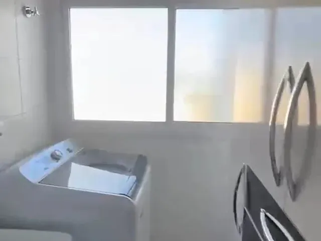 Apartamento com 10m² 2 quartos e 2 banheiros, para alugar, no bairro Urbanova em São José Dos Campos