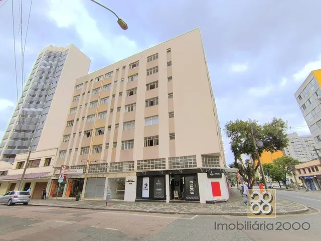 Apartamento 1 quarto e 1 banheiro, para alugar, no bairro Centro em Curitiba