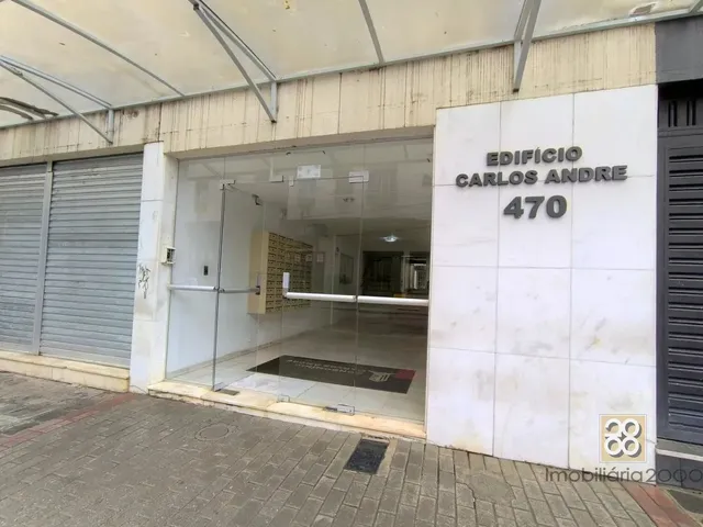 Apartamento 1 quarto e 1 banheiro, para alugar, no bairro Centro em Curitiba