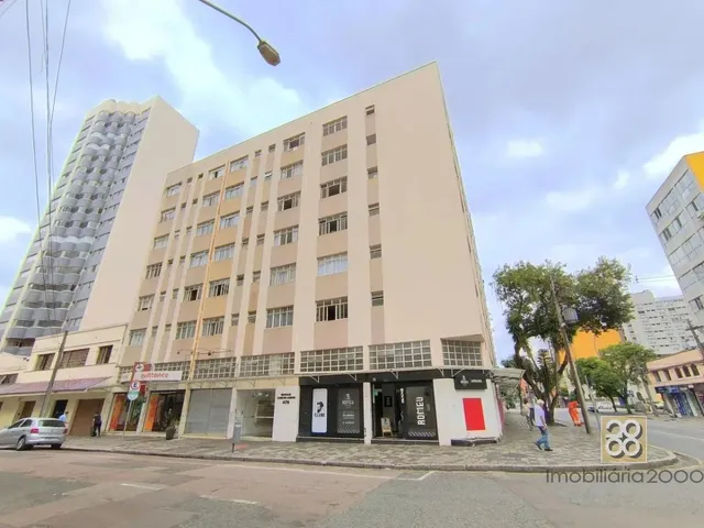 Apartamento 1 quarto e 1 banheiro, para alugar, no bairro Centro em Curitiba