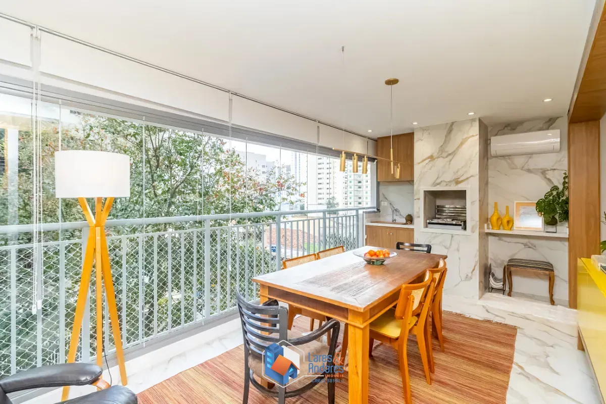 Apartamento, 3 quartos, 131 m² - Foto 1