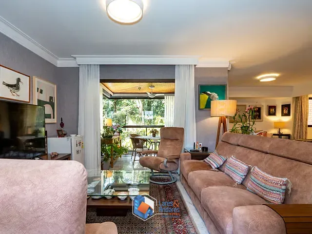 Apartamento com 197m² 4 quartos e 5 banheiros, à venda, no bairro Vila Andrade em São Paulo