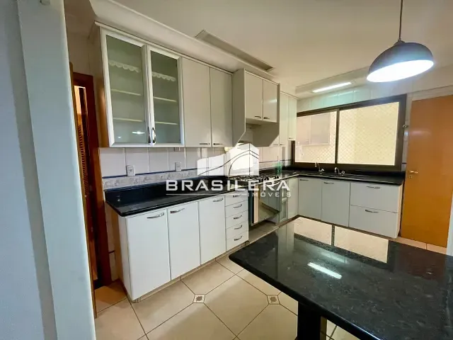 Apartamento com 197m² 4 quartos e 5 banheiros, à venda, no bairro Setor Bueno em Goiânia