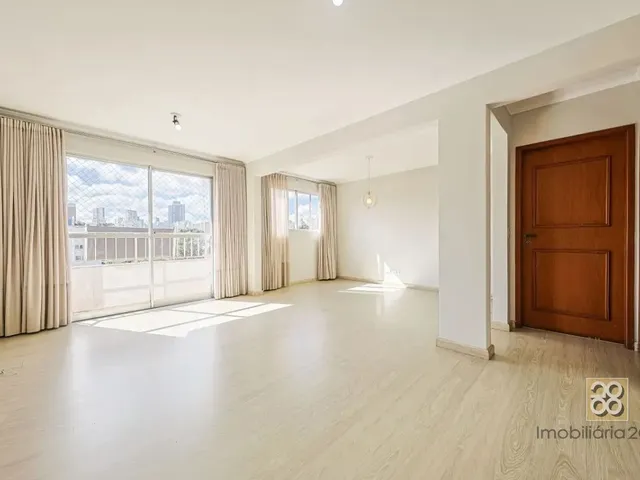 Apartamento 2 quartos e 2 banheiros, à venda, no bairro Vila Izabel em Curitiba