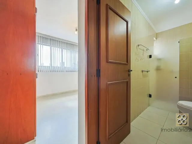 Apartamento 2 quartos e 2 banheiros, à venda, no bairro Vila Izabel em Curitiba