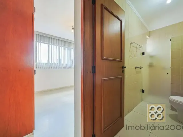 Apartamento 2 quartos e 1 banheiro, à venda, no bairro Vila Izabel em Curitiba
