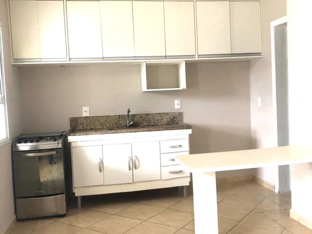 Apartamento 2 quartos e 2 banheiros, à venda, no bairro Itaguá em Ubatuba
