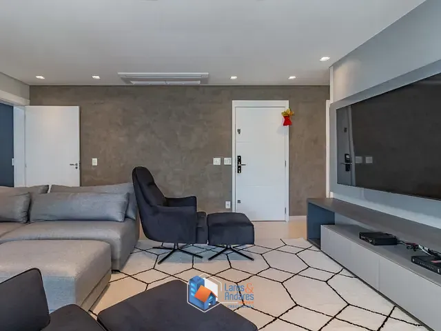 Apartamento com 181m² 4 quartos e 5 banheiros, à venda, no bairro Brooklin em São Paulo