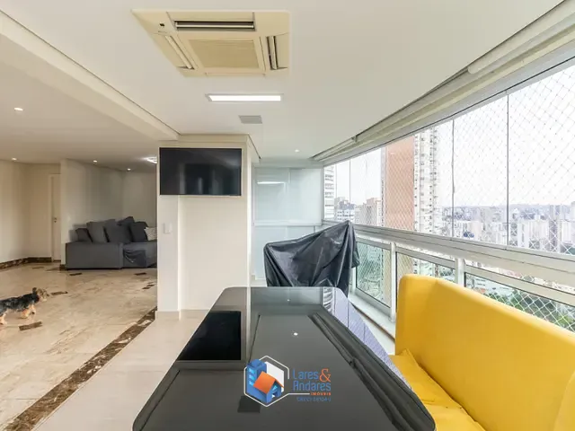Apartamento com 177m² 4 quartos e 5 banheiros, à venda, no bairro Vila Andrade em São Paulo