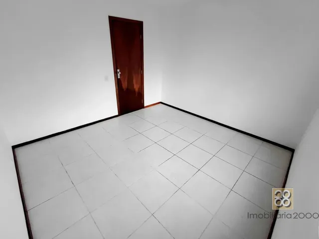 Apartamento 3 quartos e 1 banheiro, para alugar, no bairro Água Verde em Curitiba