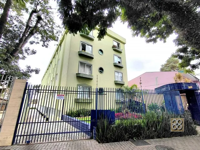 Apartamento 3 quartos e 1 banheiro, para alugar, no bairro Água Verde em Curitiba
