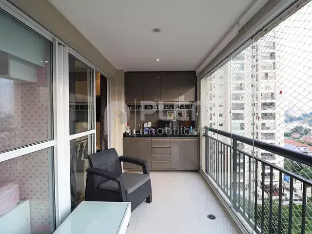 Apartamento 3 quartos e 2 banheiros, à venda, no bairro Jardim Leonor Mendes de Barros em São Paulo