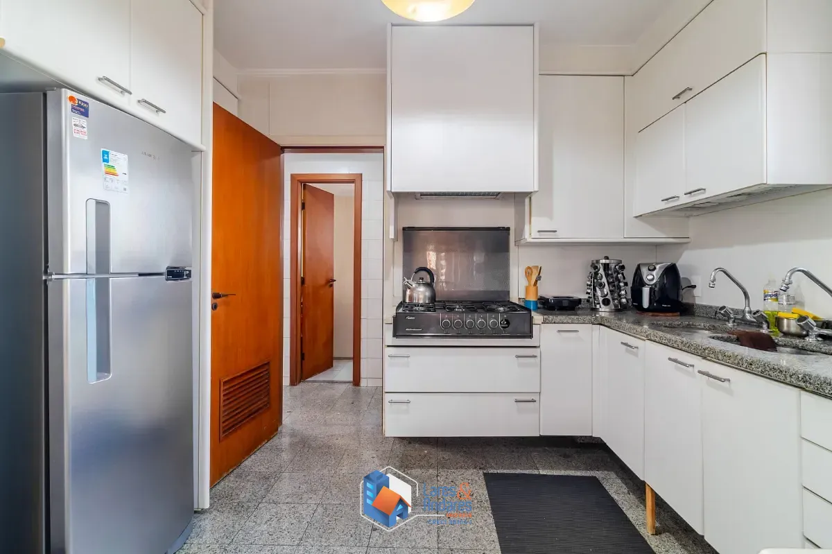 Apartamento, 4 quartos, 242 m² - Foto 18