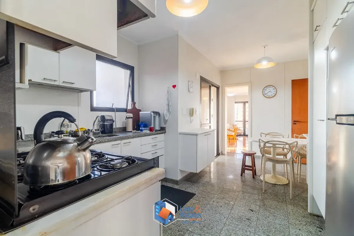 Apartamento, 4 quartos, 242 m² - Foto 20
