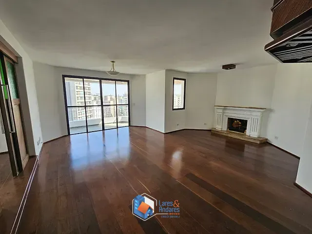 Apartamento com 214m² 4 quartos e 5 banheiros, à venda, no bairro Moema em São Paulo