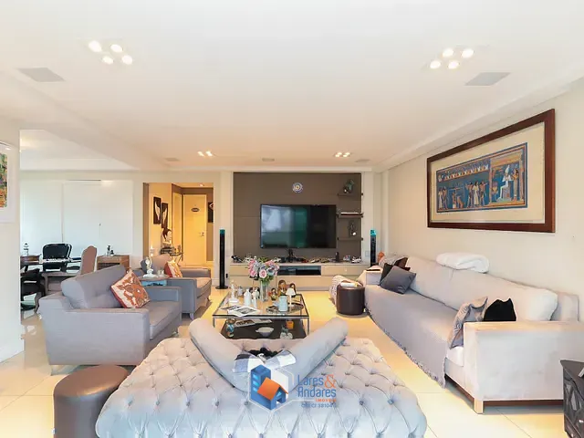 Apartamento com 210m² 4 quartos e 5 banheiros, à venda, no bairro Aclimação em São Paulo