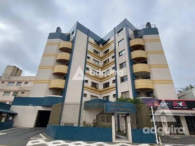 Apartamento com 151m² 3 quartos e 2 banheiros, à venda, no bairro Centro em Ponta Grossa
