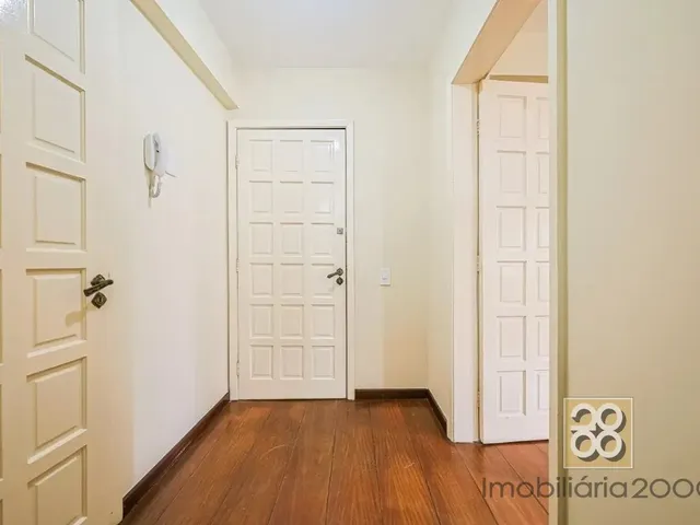 Apartamento 3 quartos e 1 banheiro, à venda, no bairro Bigorrilho em Curitiba