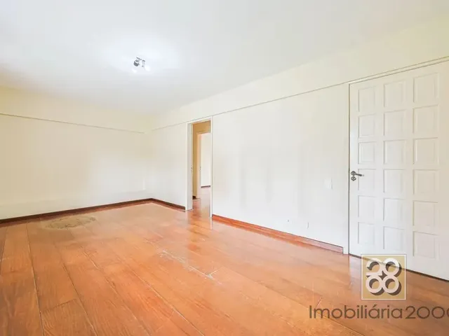Apartamento 3 quartos e 1 banheiro, à venda, no bairro Bigorrilho em Curitiba