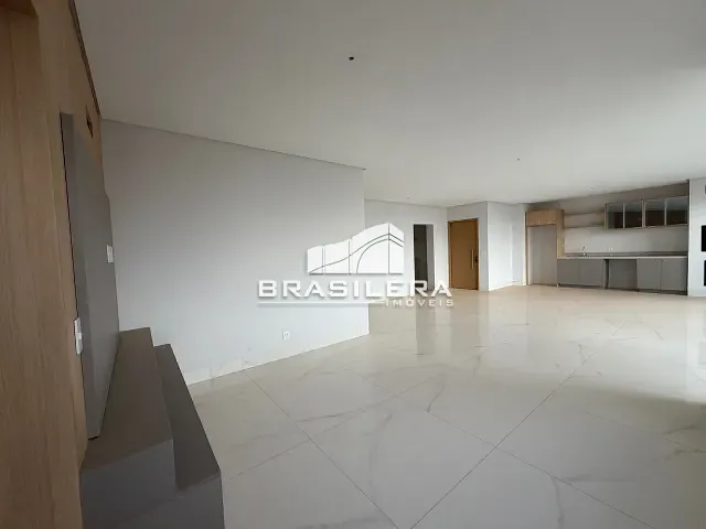 Apartamento com 180m² 3 quartos e 5 banheiros, para alugar, no bairro Jardim Goiás em Goiânia
