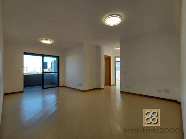 Apartamento 3 quartos e 1 banheiro, para alugar, no bairro Cabral em Curitiba
