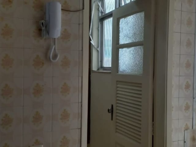 Foto do Apartamento - Oferta Especial! À 1 quadra e meia da Praia (vazio) 2 quartos 70m² à venda, Icaraí, Niterói, RJ | ABIDON NAZARETH IMÓVEIS