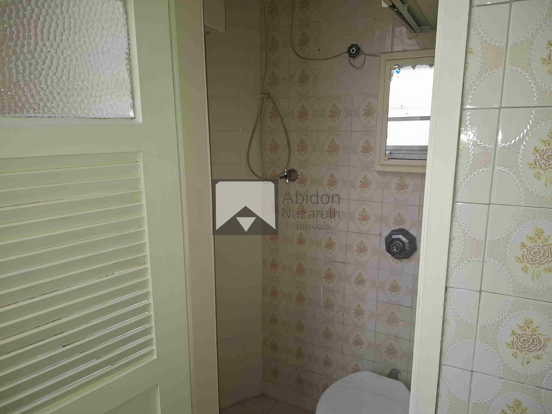 Apartamento à venda com 2 quartos, 70m² - Foto 52