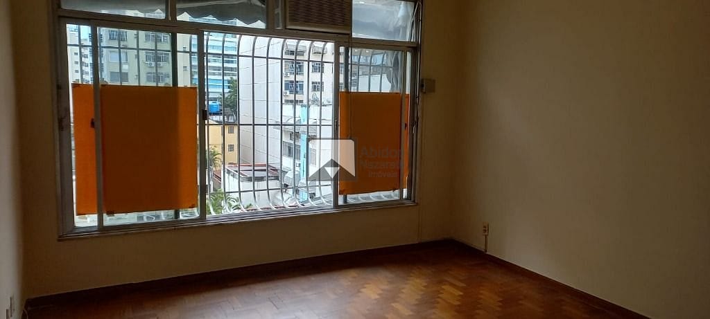 Apartamento à venda com 2 quartos, 70m² - Foto 23