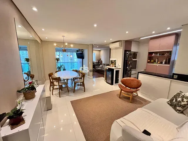 Apartamento 3 quartos e 2 banheiros, à venda, no bairro Vila Ipojuca em São Paulo
