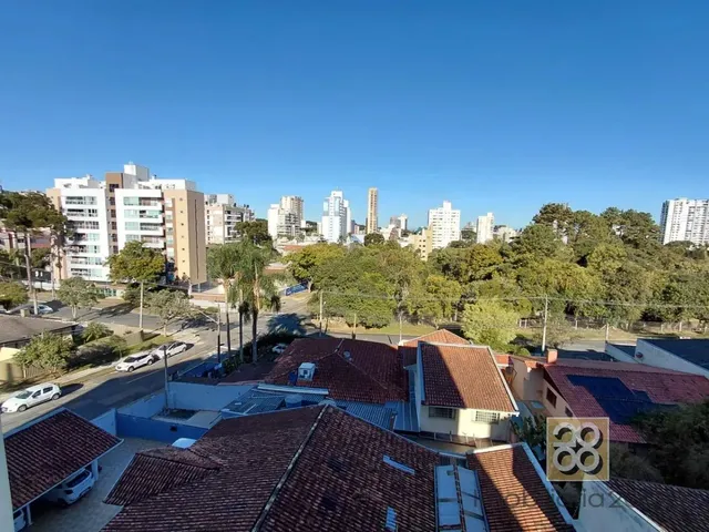 Apartamento 3 quartos e 1 banheiro, para alugar, no bairro Cabral em Curitiba