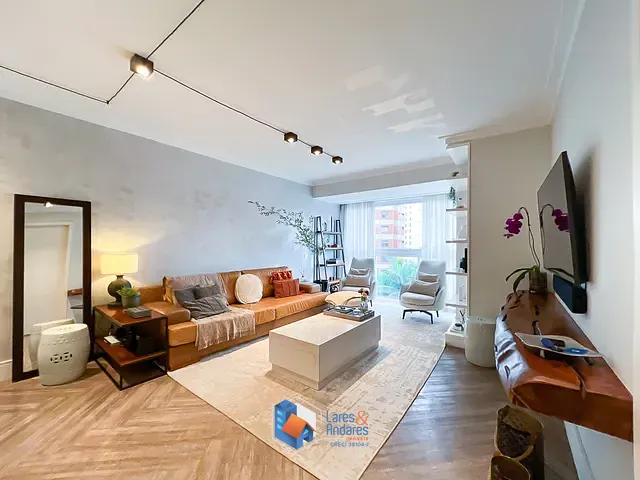 Apartamento com 97m² 3 quartos e 2 banheiros, à venda, no bairro Vila Nova Conceição em São Paulo
