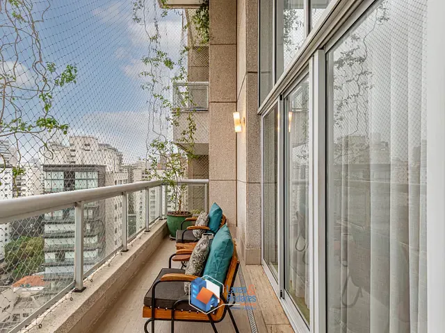Apartamento com 134m² 1 quarto e 3 banheiros, à venda, no bairro Vila Nova Conceição em São Paulo