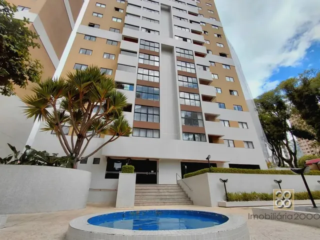 Apartamento 3 quartos e 2 banheiros, para alugar, no bairro Água Verde em Curitiba