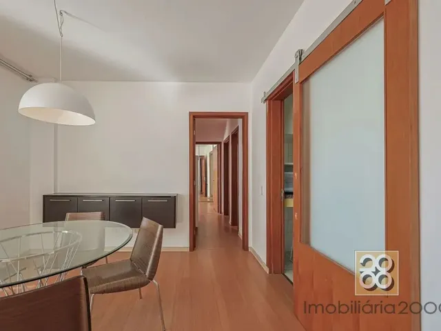 Apartamento 3 quartos e 1 banheiro, para alugar, no bairro Água Verde em Curitiba