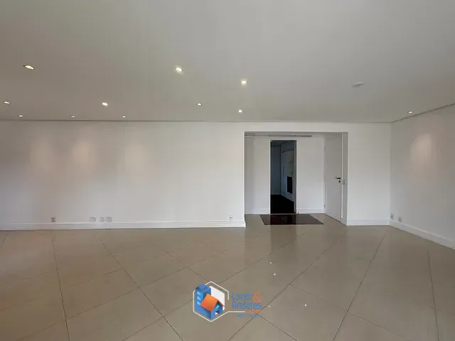 Apartamento com 143m² 3 quartos e 5 banheiros, à venda, no bairro Chácara Santo Antônio (Zona Sul) em São Paulo