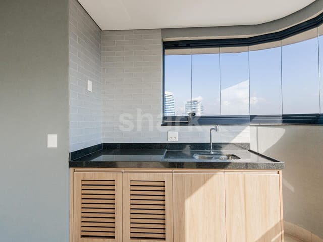 Apartamento com 180m² 3 quartos e 4 banheiros, para alugar, no bairro Sítio Tamboré Alphaville em BARUERI