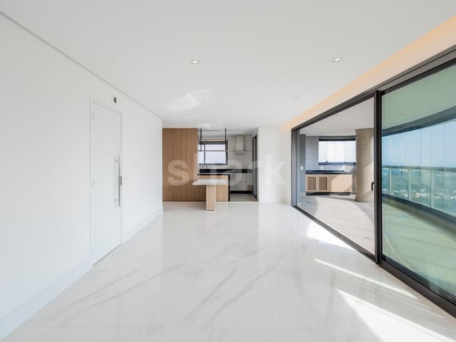 Apartamento com 180m² 3 quartos e 4 banheiros, para alugar, no bairro Sítio Tamboré Alphaville em BARUERI