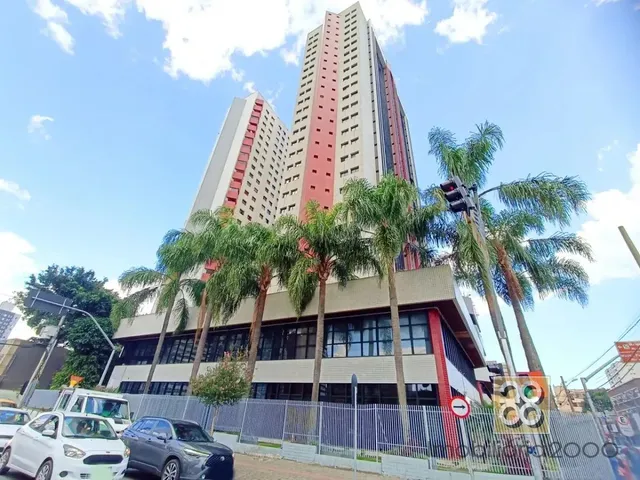 Apartamento 1 quarto e 1 banheiro, para alugar, no bairro Centro em Curitiba