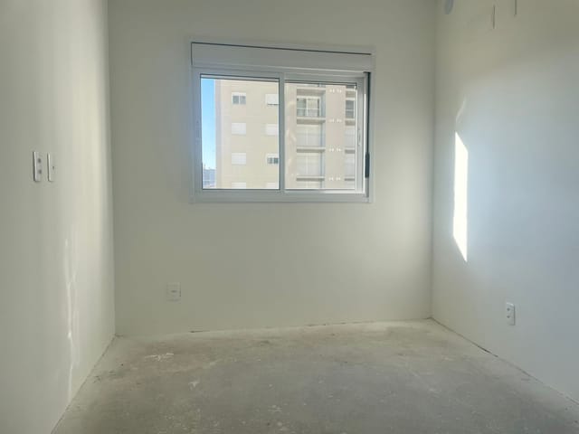Apartamento 2 quartos e 2 banheiros, à venda, no bairro Areal em Pelotas