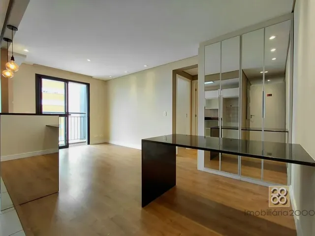Apartamento 1 quarto e 1 banheiro, para alugar, no bairro Vila Izabel em Curitiba
