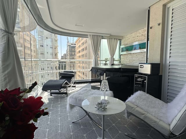 Apartamento com 95m² 1 quarto e 2 banheiros, para alugar, no bairro Cerqueira César em São Paulo