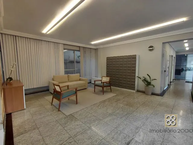 Apartamento 1 quarto e 1 banheiro, para alugar, no bairro Centro em Curitiba