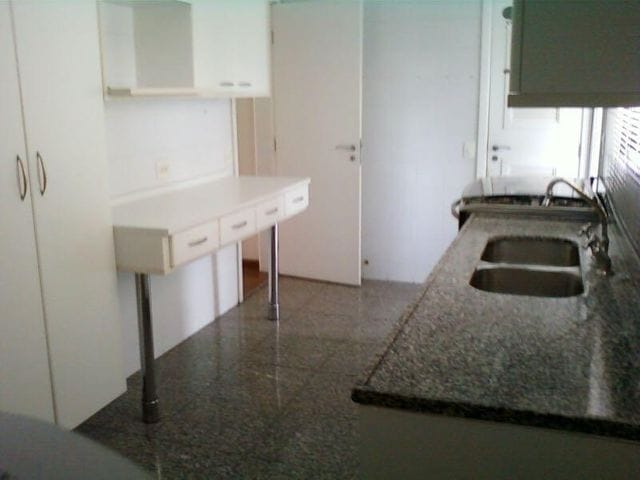 Apartamento 3 quartos e 3 banheiros, à venda, no bairro Vila Andrade em São Paulo