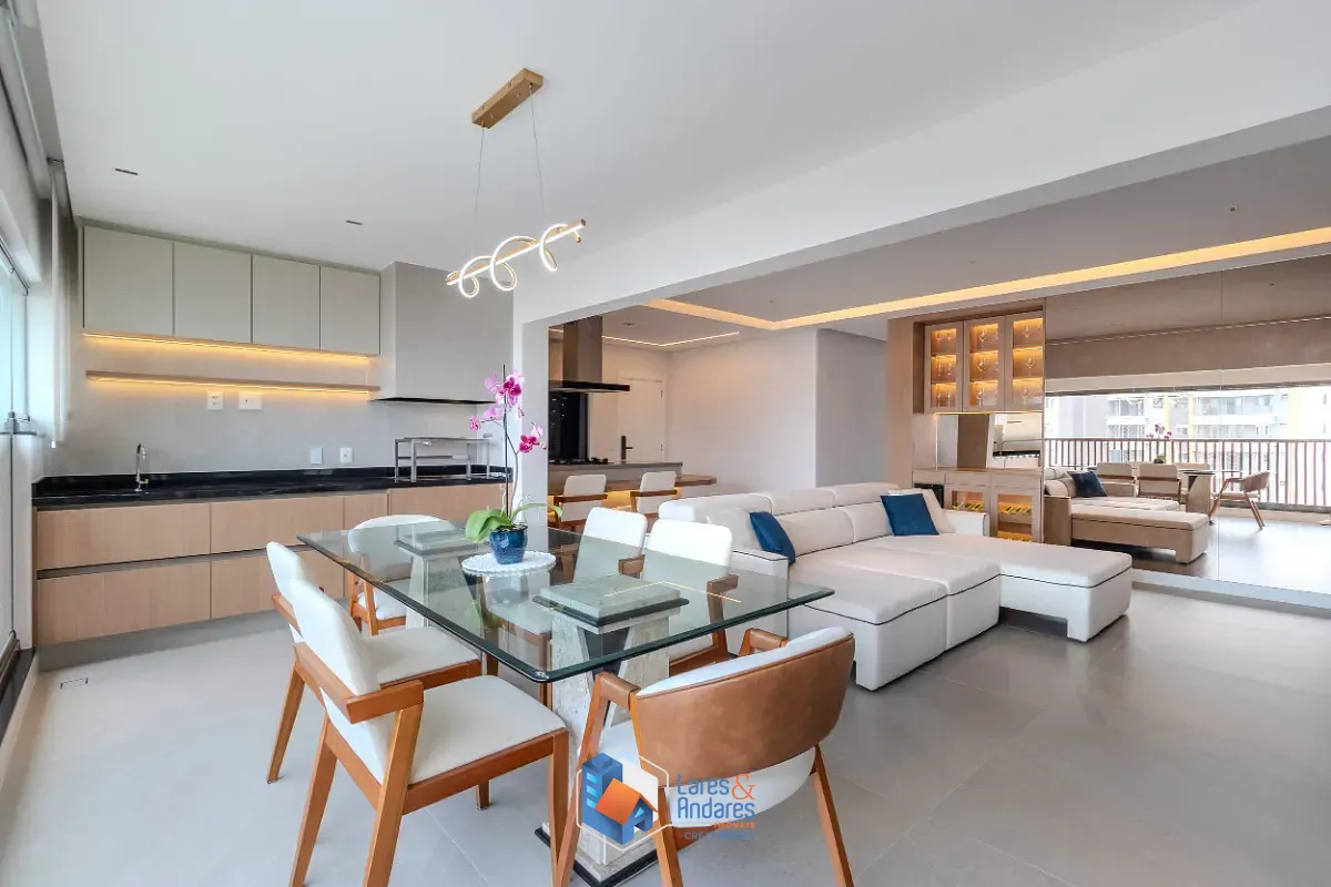 Apartamento, 3 quartos, 131 m² - Foto 2