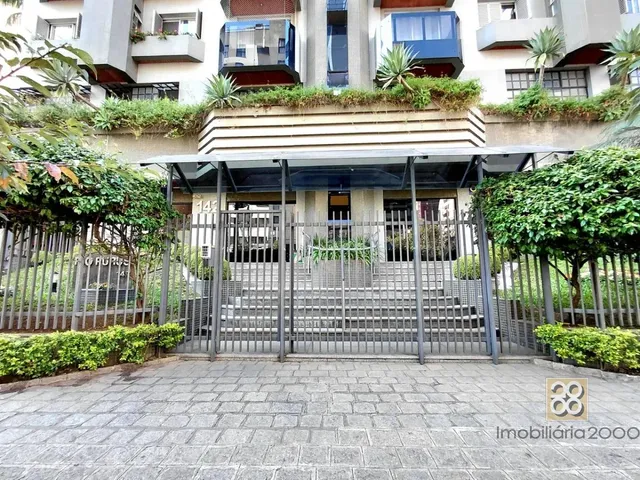 Apartamento 3 quartos e 2 banheiros, para alugar, no bairro Cristo Rei em Curitiba