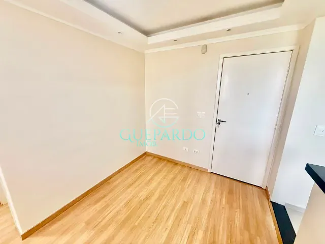 Apartamento com 78m² 2 quartos e 1 banheiro, para alugar, no bairro Gleba Fazenda Palhano em Londrina