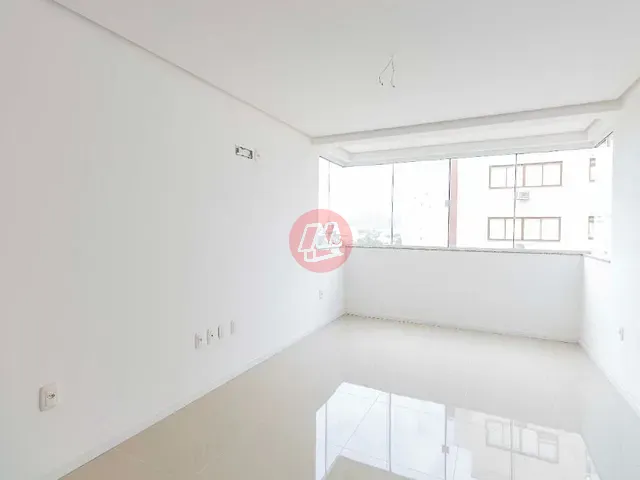 Apartamento com 62m² 1 quarto e 1 banheiro, à venda, no bairro Jardim Botânico em Porto Alegre