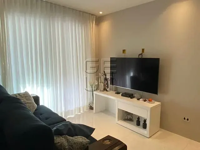 Apartamento com 141m² 3 quartos e 2 banheiros, à venda, no bairro Centro em Londrina